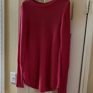 Max Studio Fuchsia Long Crew Neck Sweater
